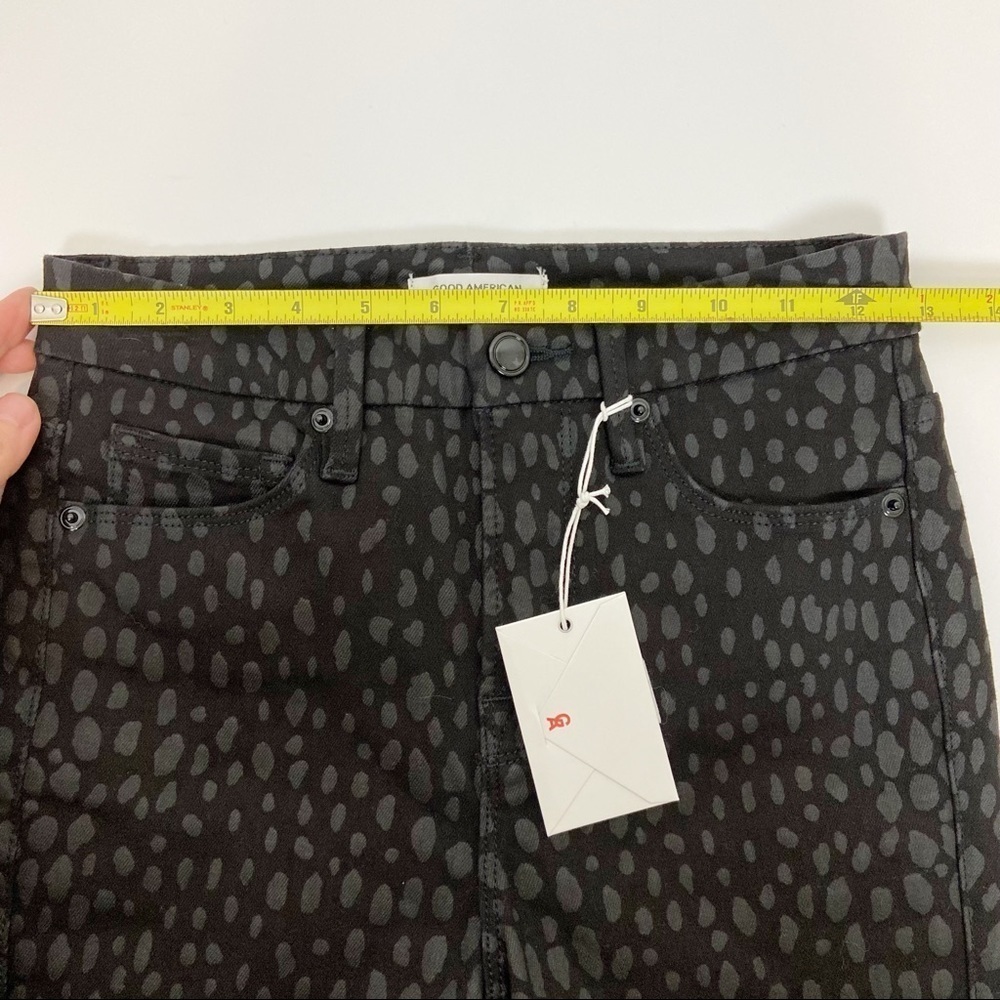 Good American Good Legs Crop Foil001 Leopard Size 25 - Picture 9 of 12